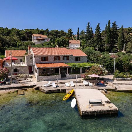 Villa Mali Raj Zaton  Bagian luar foto
