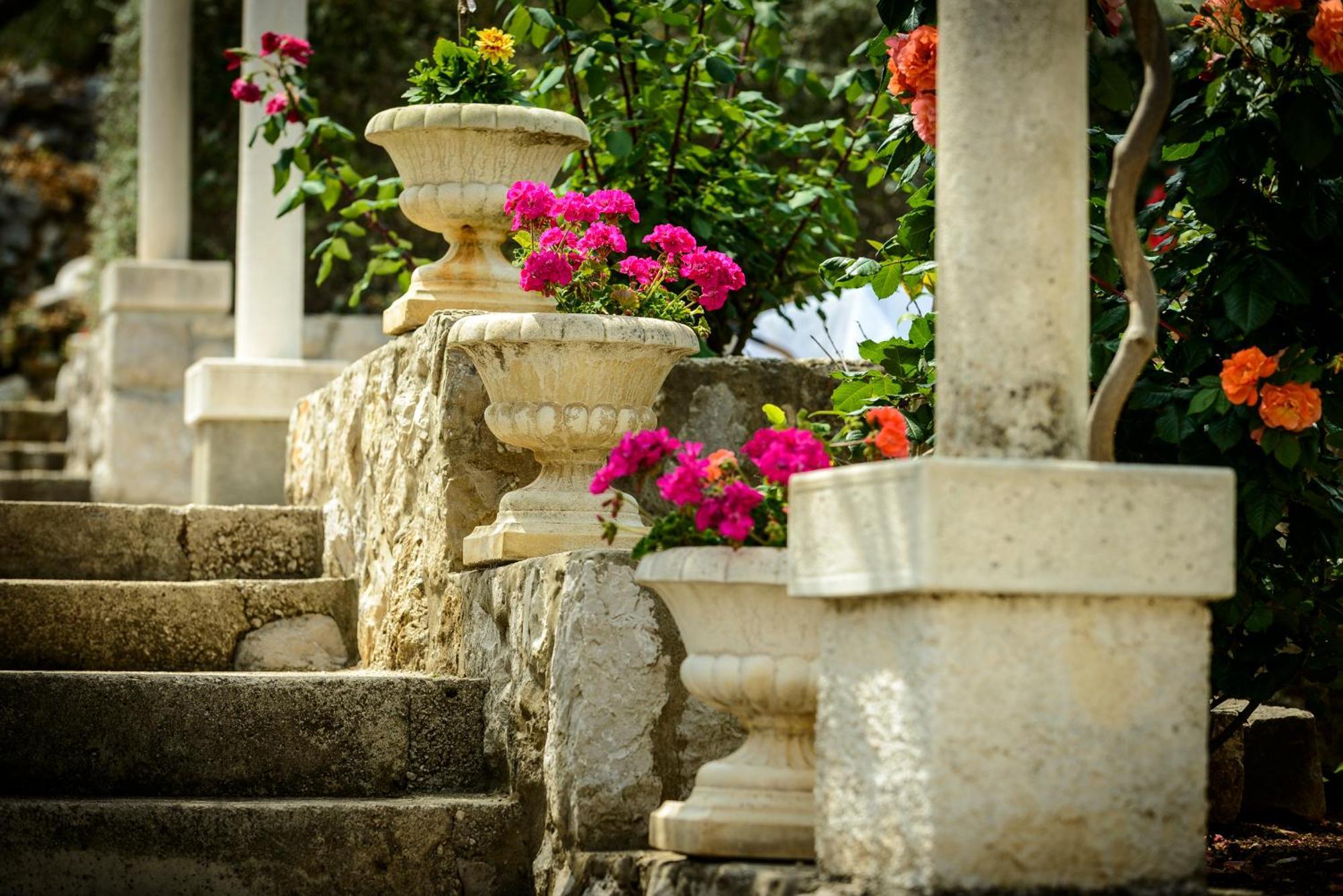Villa Mali Raj Zaton  Bagian luar foto